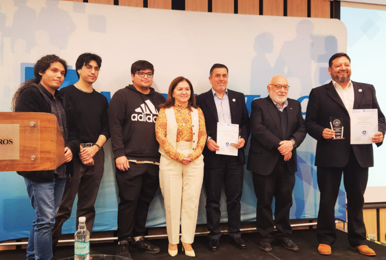 Colegio-de-Ingenieros-reconocie-carreras-certificadas-por-Acredita-CI-01
